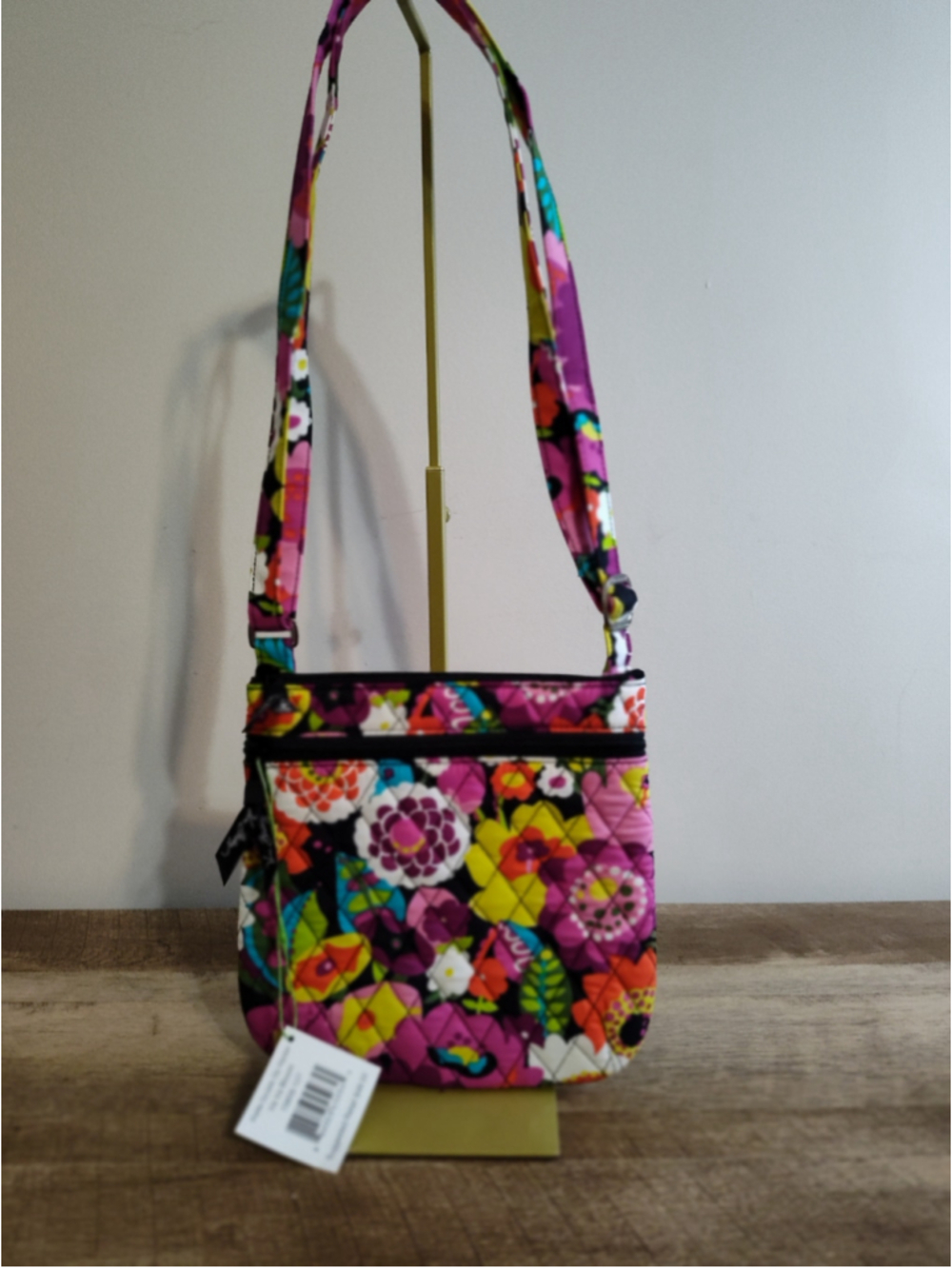 Women's Vera Bradley Crossbody Bag One Size Black Multi-color Floral Quilted - Picture 3 of 6